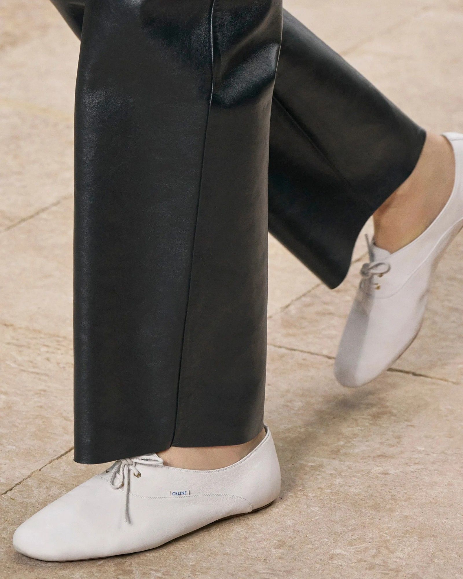 Les jazz shoes sont-elles les nouvelles ballerines ? De Serge Gainsbourg au Celine de Michael Rider