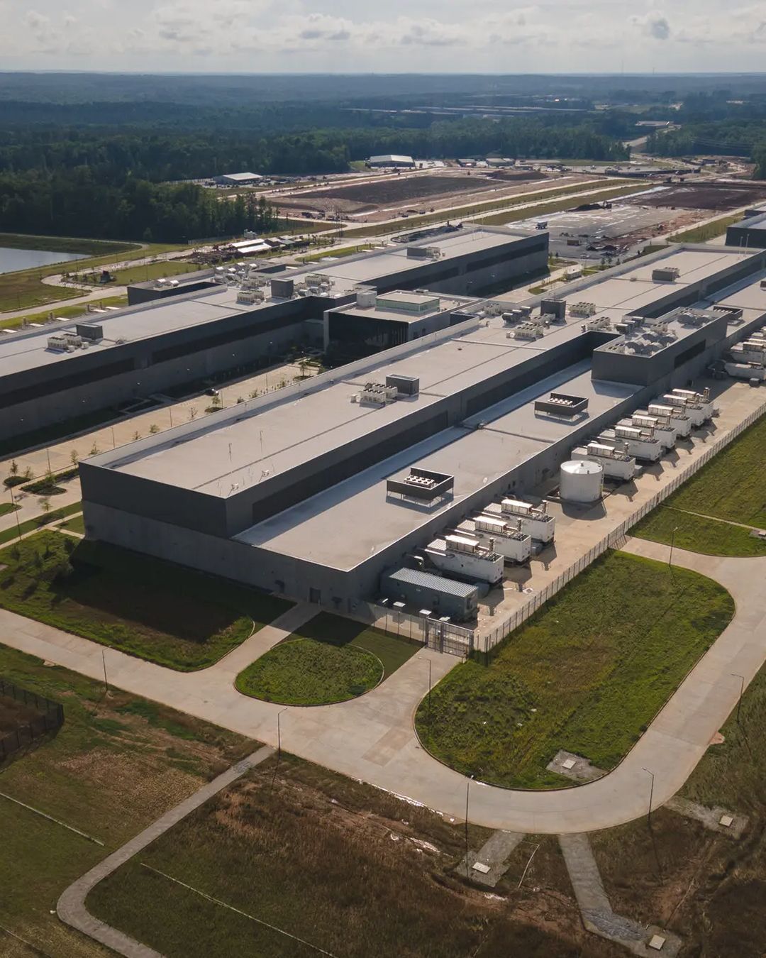 New York has officially declared war on data centers It is the first U.S. state to suspend construction for at least a year