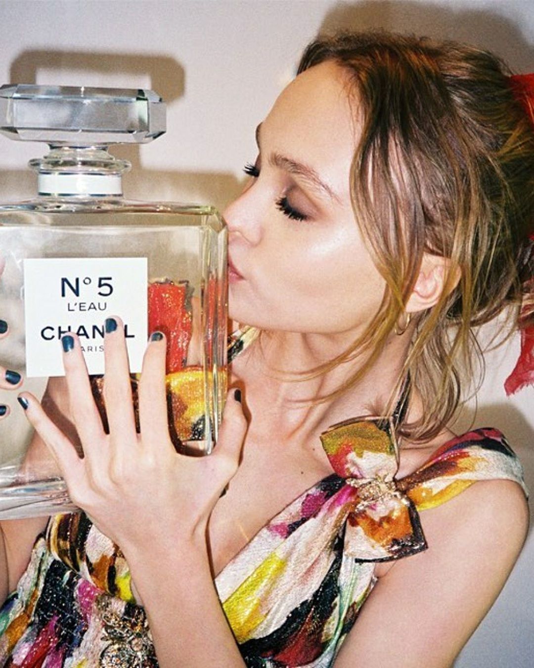 Il lato nascosto del profumo: i documentari da recuperare in streaming Tra maître parfumeur, materie prime rarissime, inchieste e viaggi olfattivi