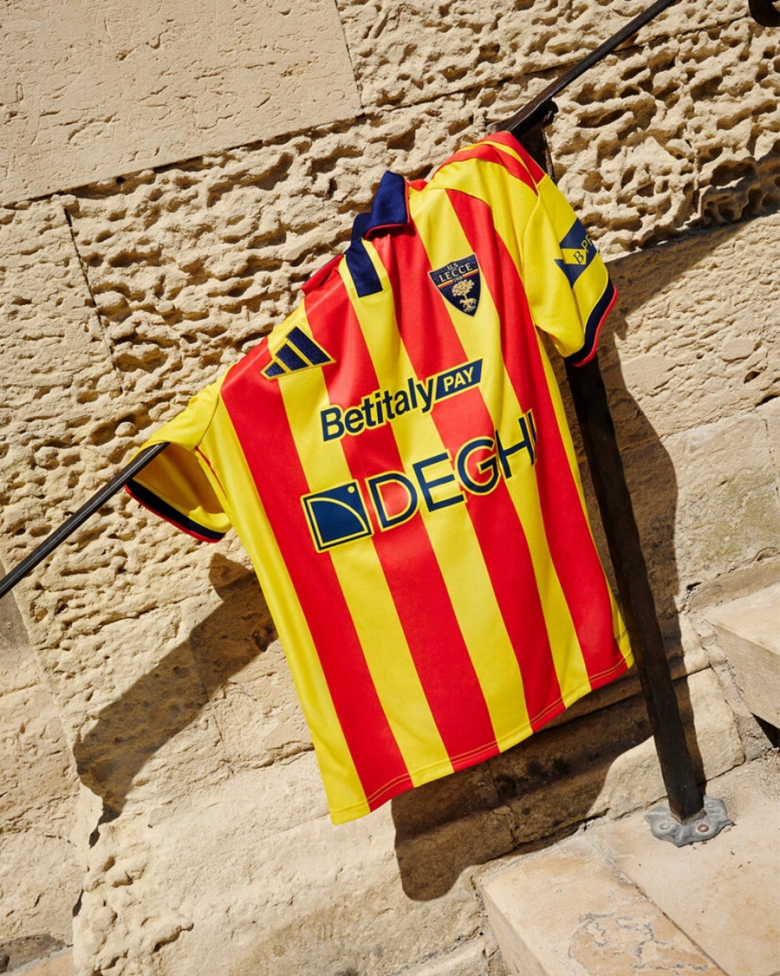 adidas makes its comeback on Lecce’s kit after 35 years The perfect way to celebrate a fresh new Serie A season