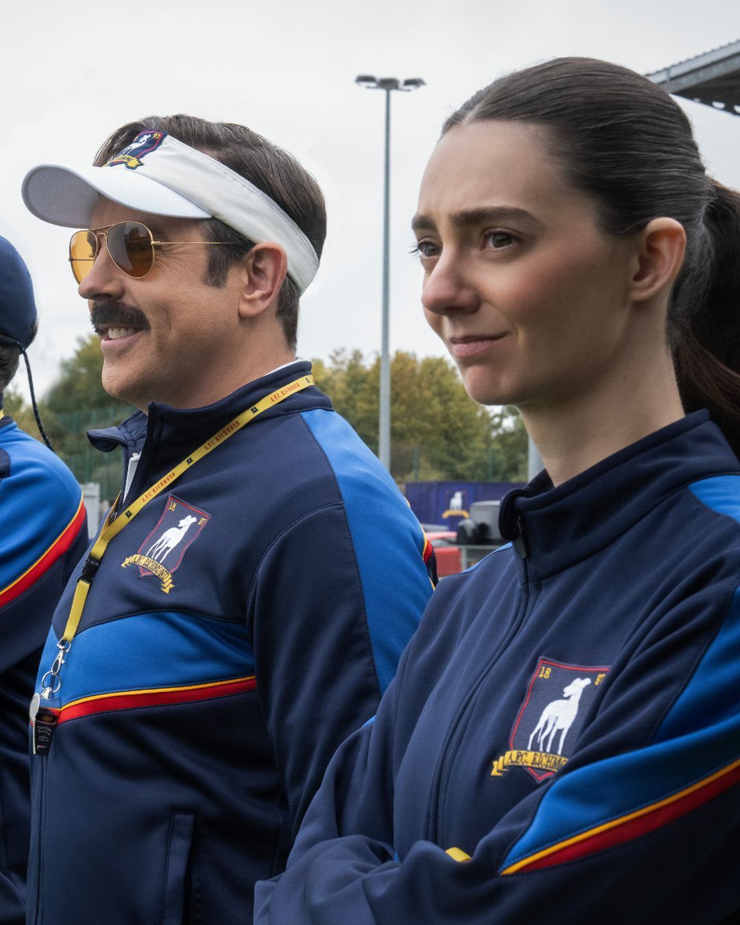 Mit dem Frauenfußball thematisiert „Ted Lasso 4“ unsere Gesellschaft Die vierte Staffel beleuchtet die Mechanismen und Herausforderungen, denen Frauen in Bereichen gegenüberstehen, die üblicherweise als männlich gelten