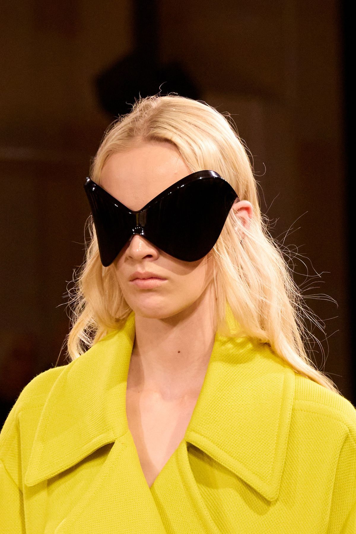 Gli occhiali oversize sono i protagonisti dell'estate 2026 Il ritorno delle maxi montature in passerella e oltre | Image 629568