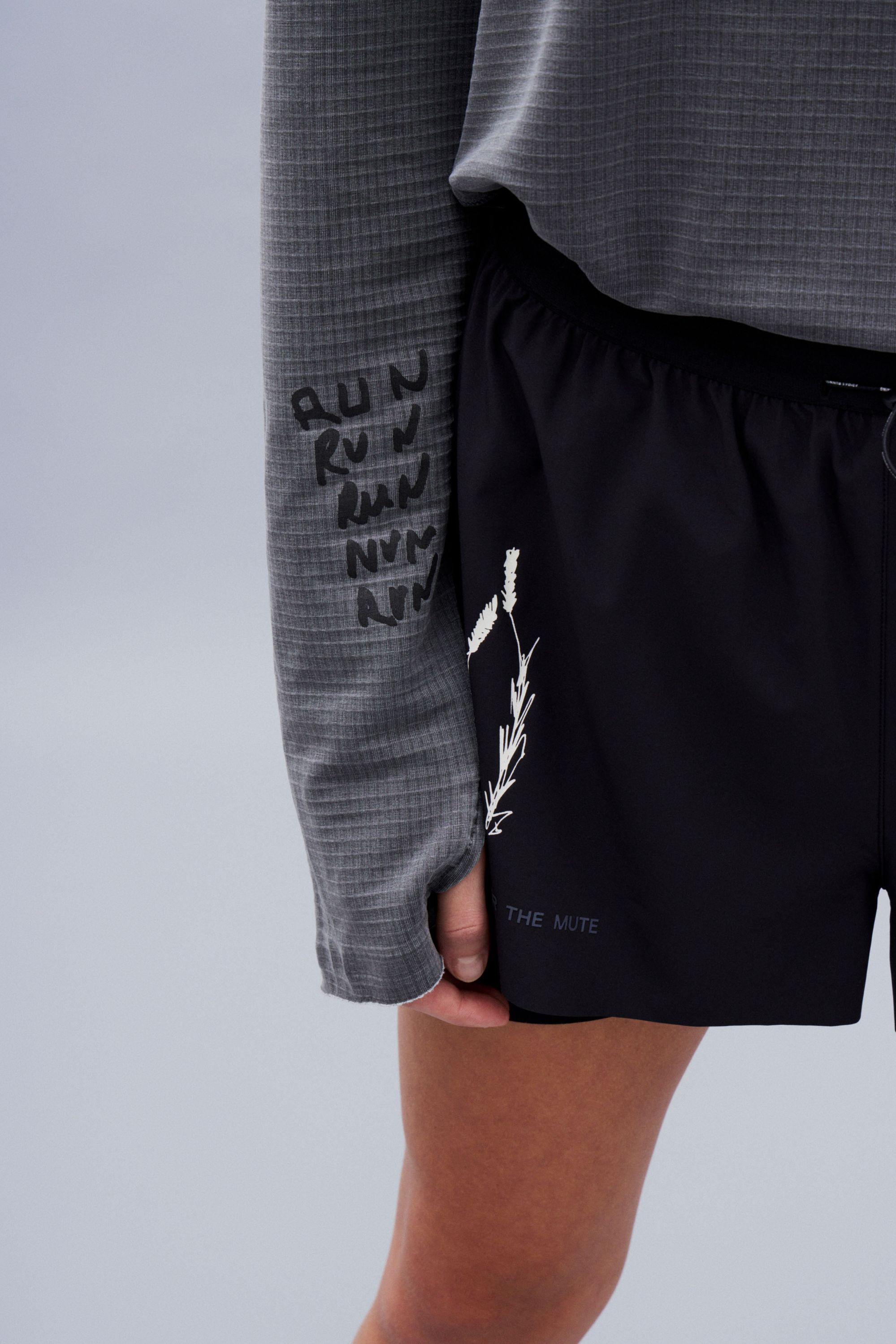 Song for the Mute und adidas laufen aus Liebe, nicht um Rekorde zu brechen Mit RUN02 erzählen das australische Label und adidas Running alles, was rund ums Laufen passiert | Image 630239
