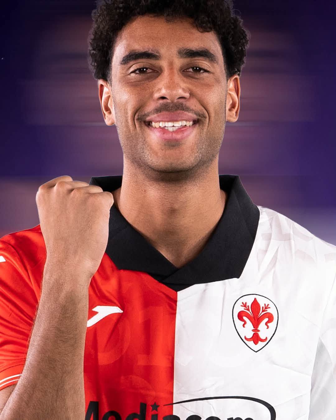 Perché il centenario della Fiorentina è un’occasione persa Una considerazione sulla campagna di lancio del nuovo kit