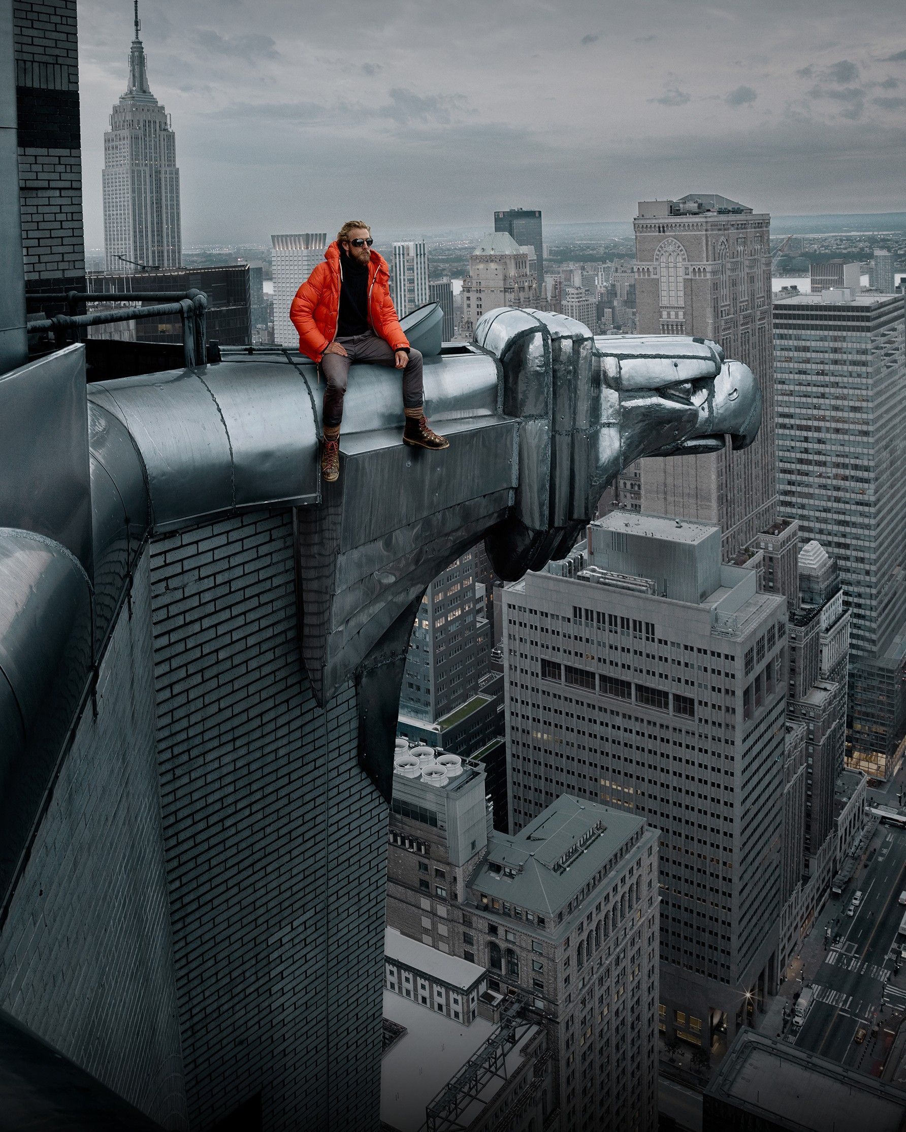 Moncler wird seine Liebesgeschichte mit New York mit einem seiner ehrgeizigsten Projekte feiern Eine riesige Retrospektive, die sich über die ganze Stadt erstreckt, erzählt von zwanzig Jahren Inspiration