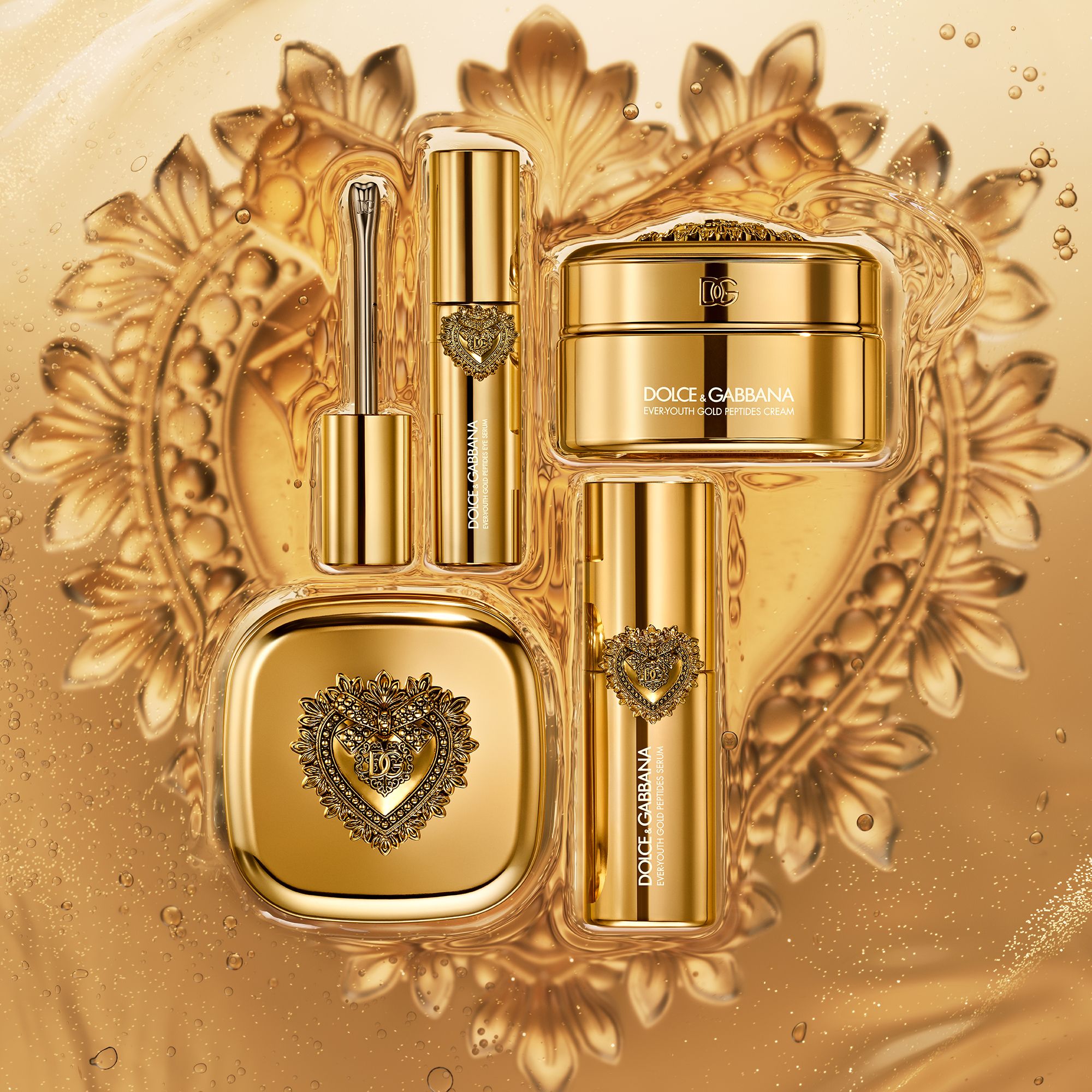 Gold and biotechnology: the new Ever-Youth Skin Collection by Dolce&Gabbana The fashion house launches a ritual designed to rejuvenate the skin. | Image 631209