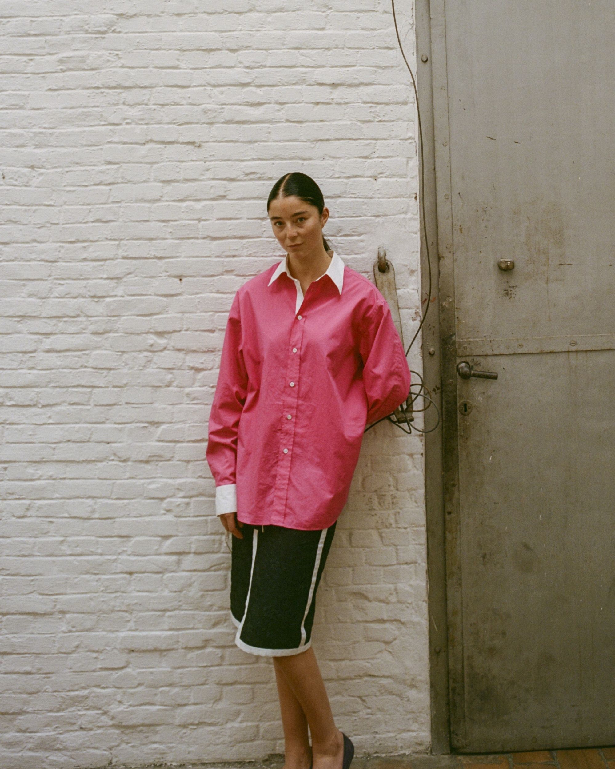 Julie Kegels è la vincitrice dell’LVMH Prize 2026 La moda giovane tra ricerca, identità e nuove forme del lusso