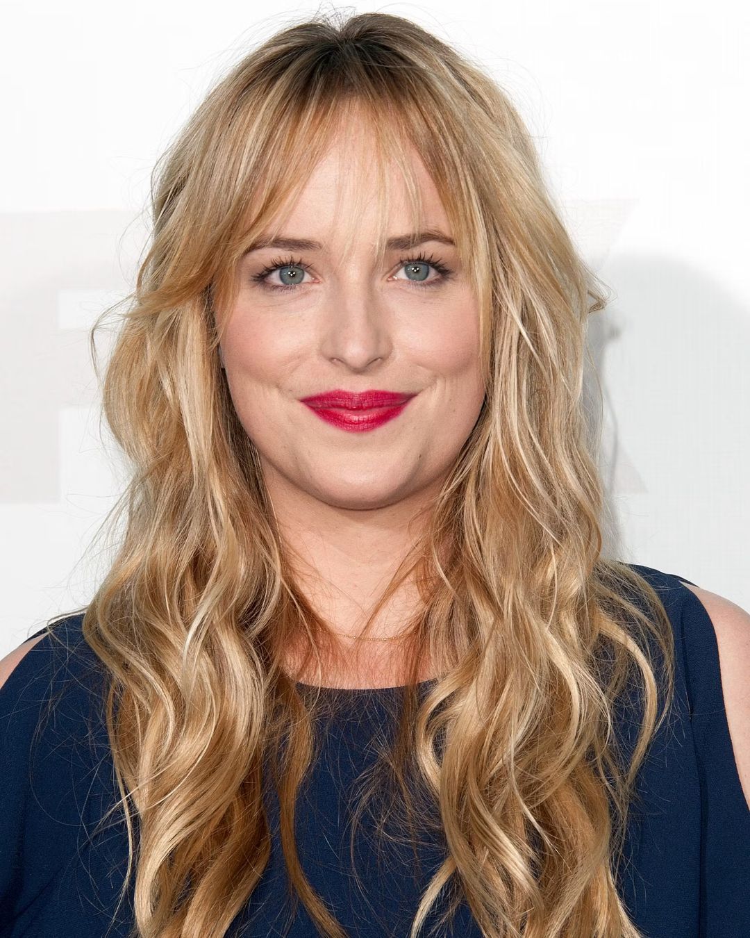 Dakota Johnson e Marilyn Monroe sono cugine Presentato in Laguna il corto Flesh Impact, una ricerca genealogica svela il legame di sangue tra l'attrice e la diva di Hollywood.