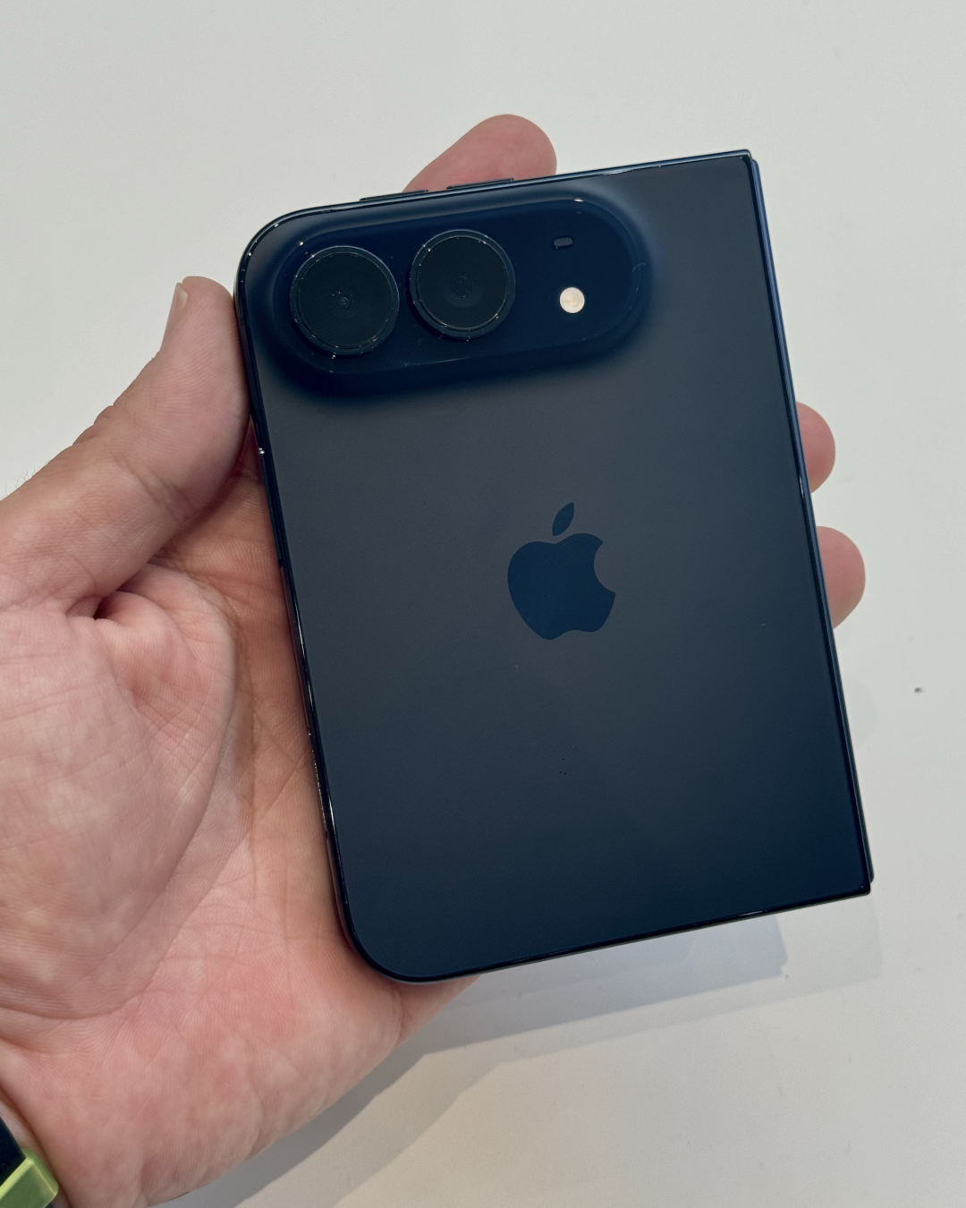 Everything you need to know about the new iPhone Duo and iPhone 18 Pro Apple unveiled the new generation of iPhones last night at Apple Park in Cupertino