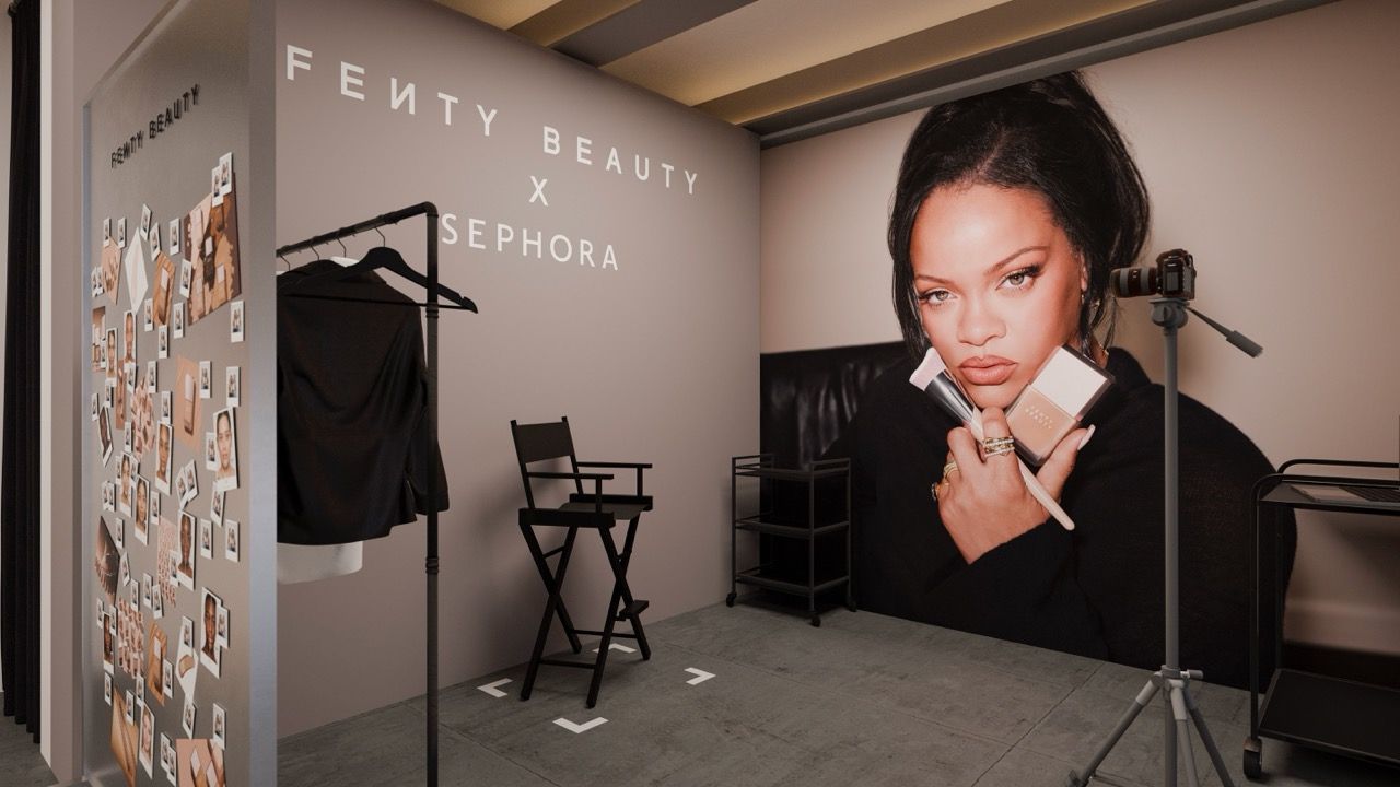 Fenty Beauty svela il nuovo fondotinta Pro Filt'r Fluid Flex e un pop-up esperienziale a Roma Rihanna rinnova la sua rivoluzione beauty | Image 632437