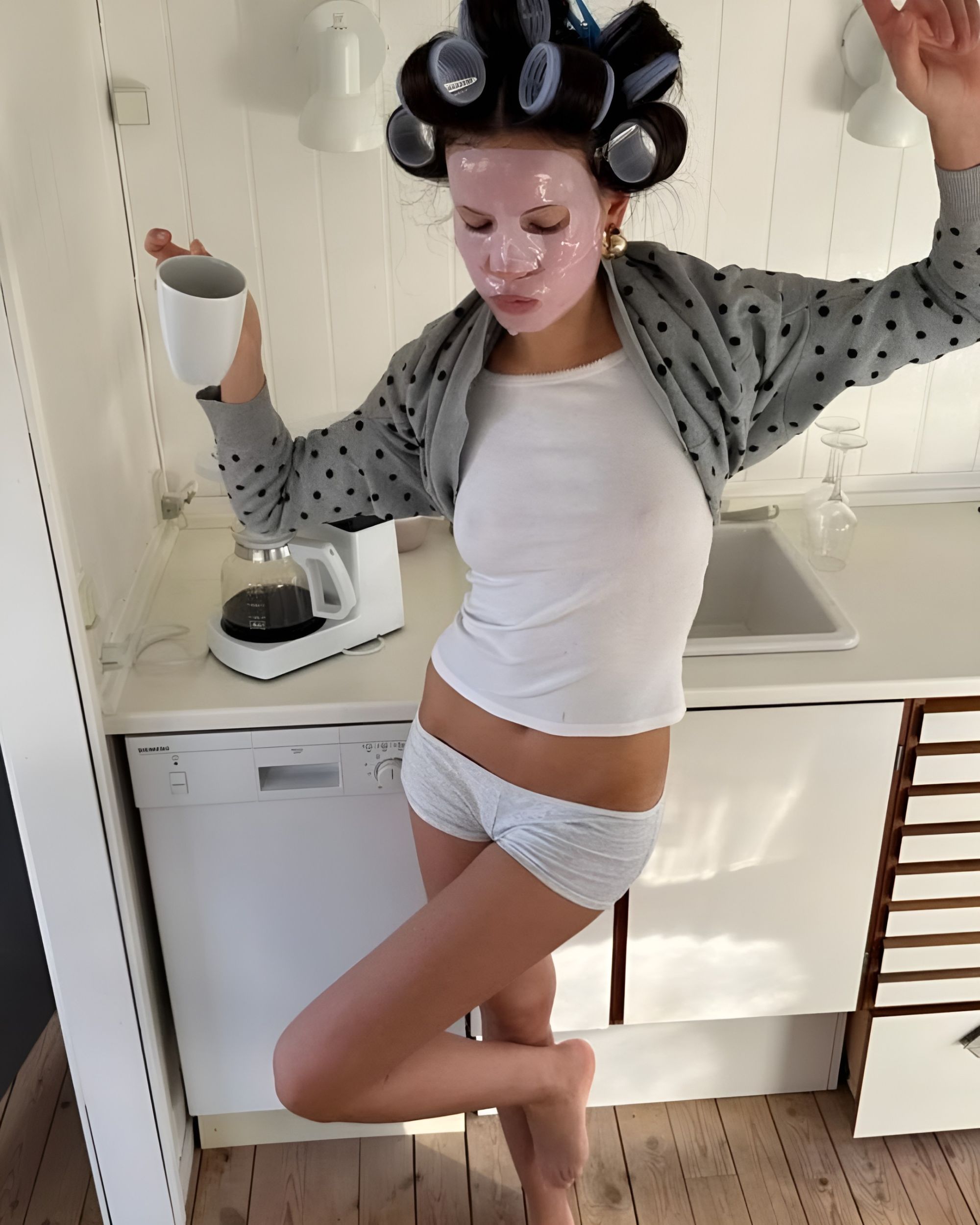 Skincare on a budget: low cost products for high-end skin From cleansers to serums and creams: everything under 25 euros