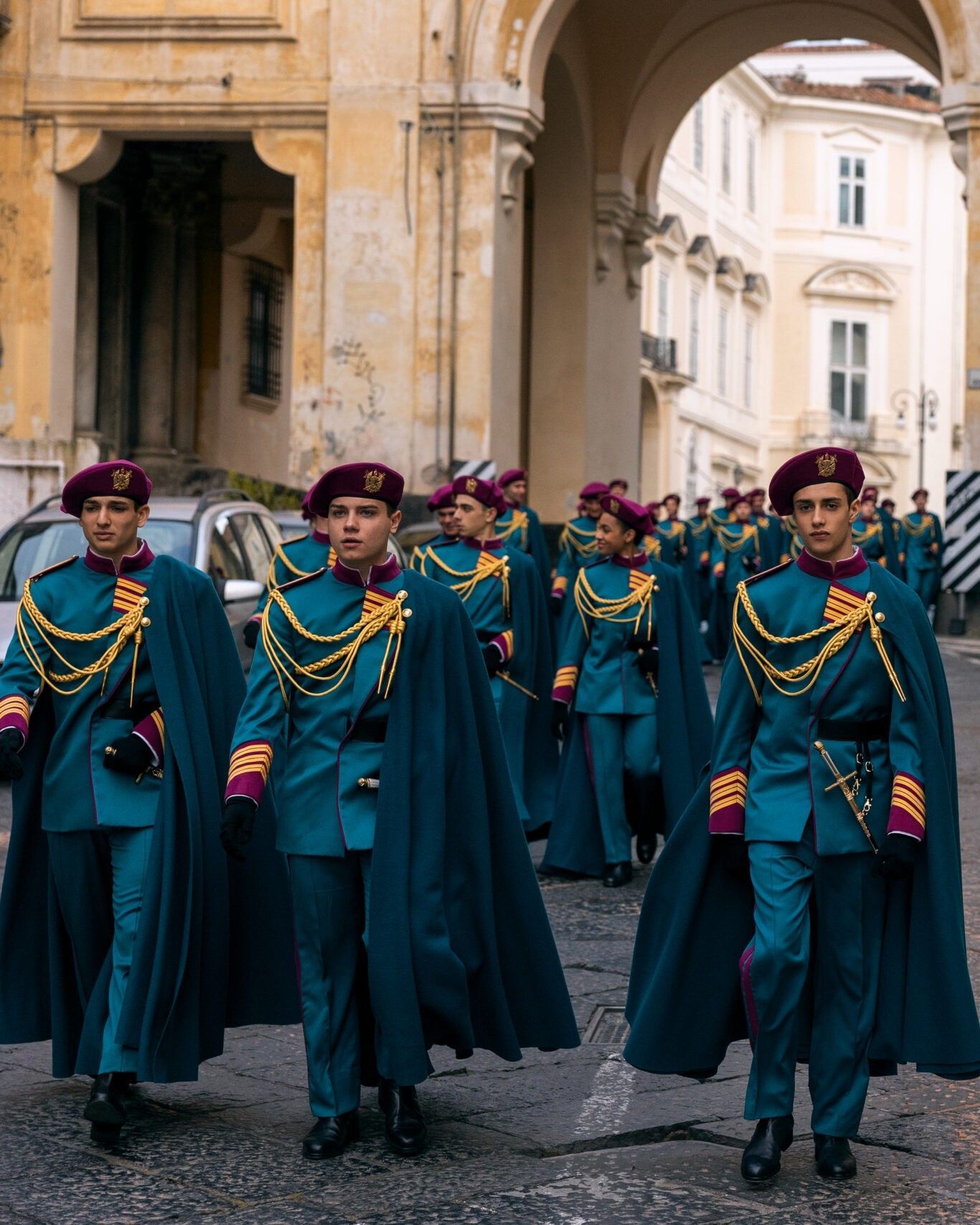 La serie “Minerva: La scuola” è solo propaganda bellica? E ci fa domandare che bisogno ci fosse di raccontare un istituto militare oggi