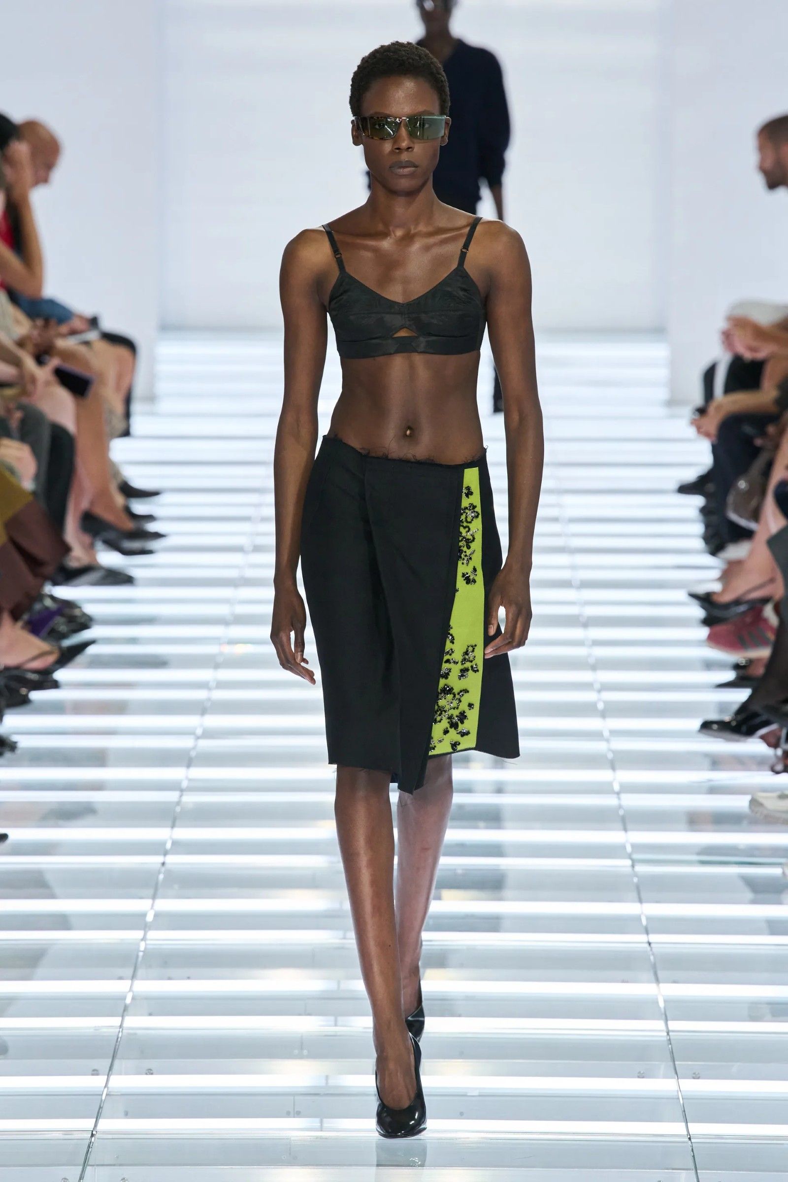 The post-modern skirts of Prada's SS27 collection Creating fashion for a world that no longer exists | Image 633540