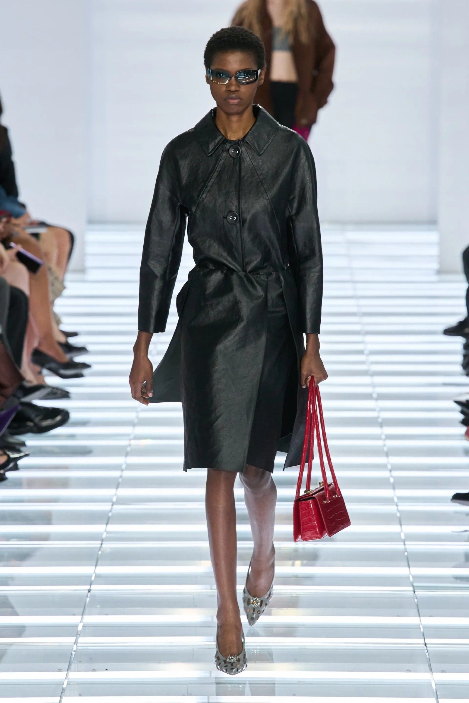 The post-modern skirts of Prada's SS27 collection Creating fashion for a world that no longer exists | Image 633534
