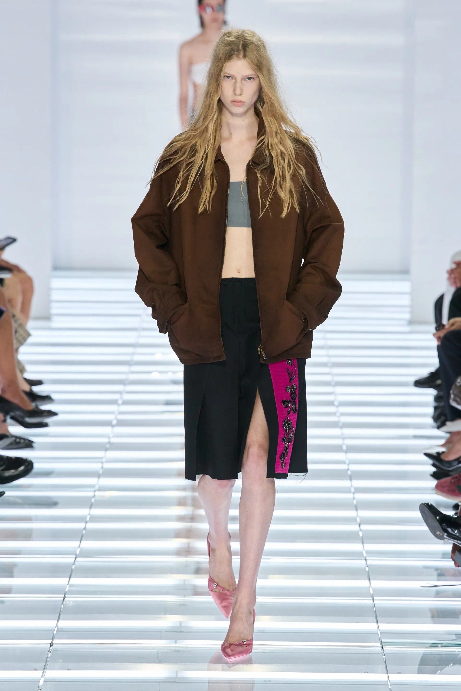 The post-modern skirts of Prada's SS27 collection Creating fashion for a world that no longer exists | Image 633533