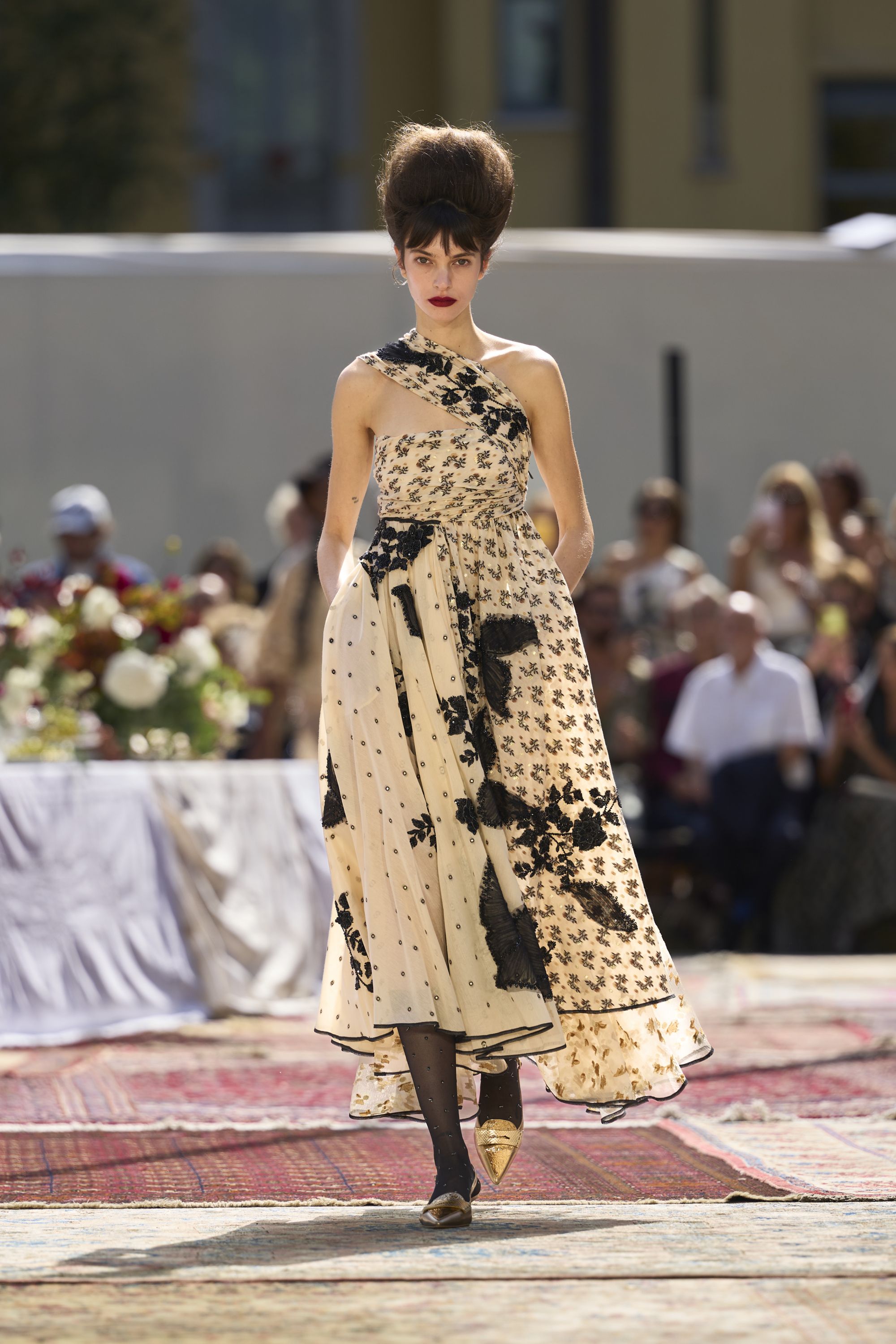 Antonio Marras' SS27 is an endless party The protagonists are the materials, which meet and collide | Image 633754