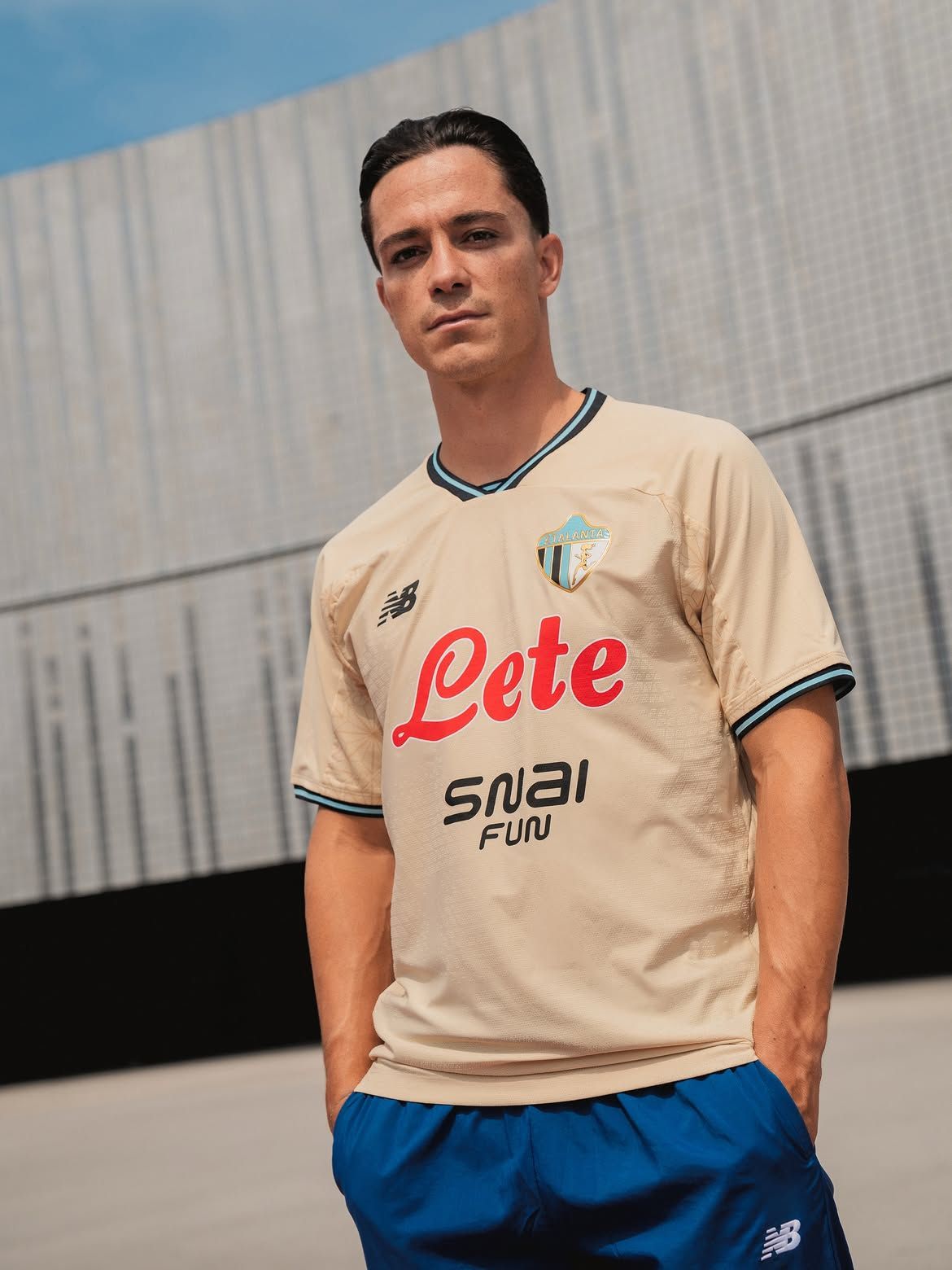Lo stemma del 1964 torna sul Third Kit dell'Atalanta Un omaggio alla storia del club da parte di New Balance