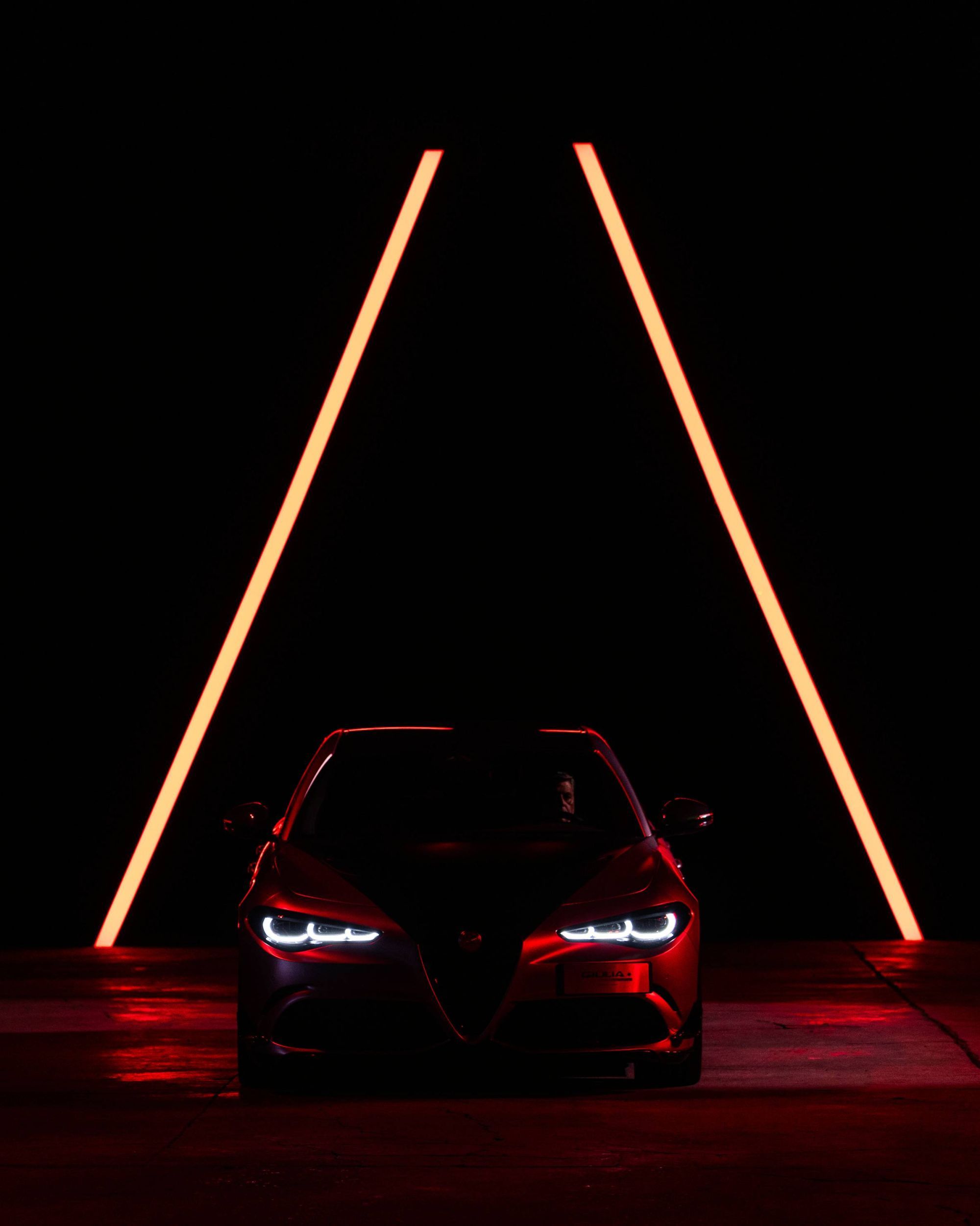 Alfa Romeo svela la nuova Edizione Luna Rossa Presentata in occasione della regata preliminare dell’America’s Cup a Napoli