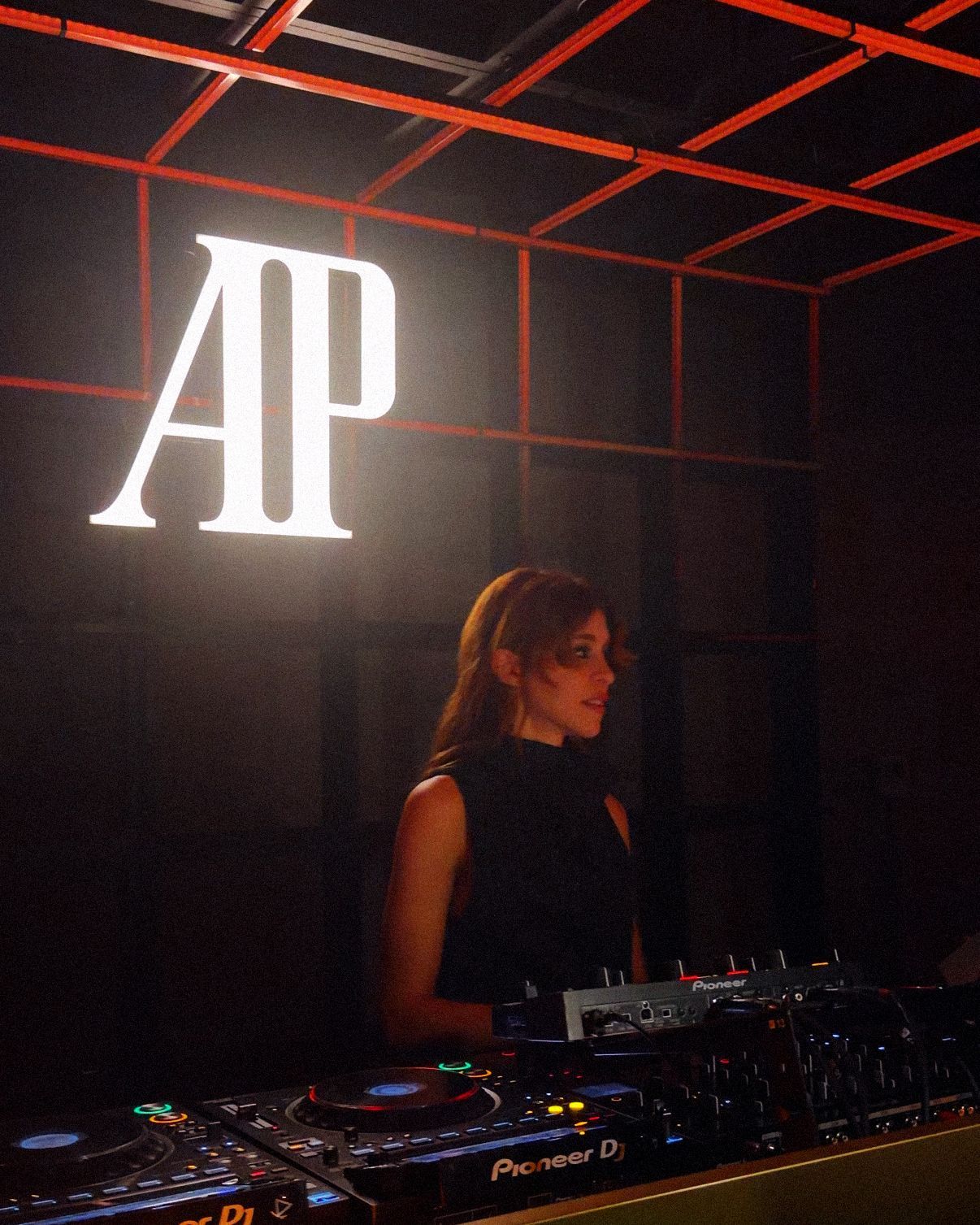 Com'è andato l'evento di Audemars Piguet alla AP House di Milano Per il secondo anno consecutivo, il brand firma il party più hot della Milan Fashion Week
