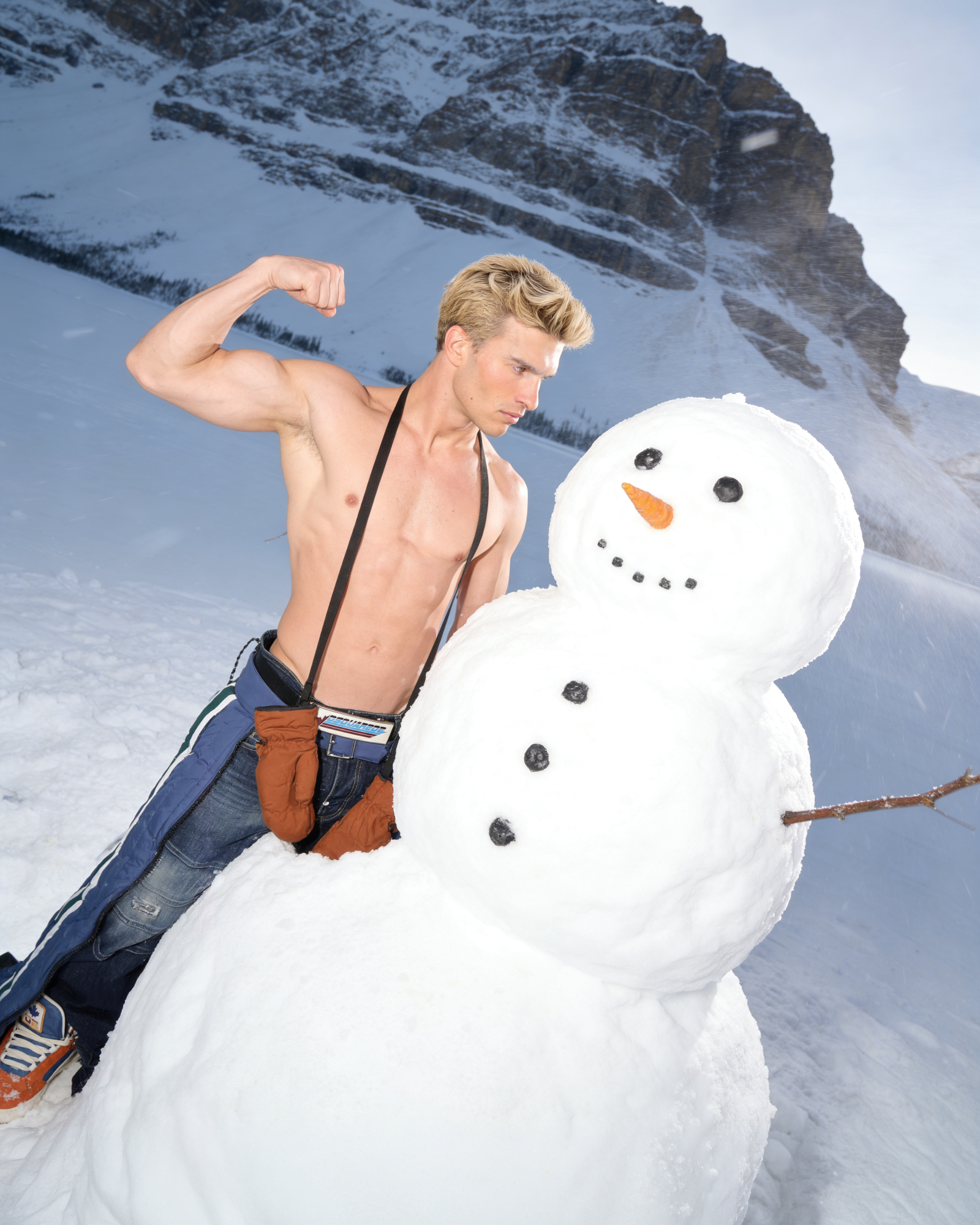 On the snowy mountains with DSQUARED2's FW26 campaign Between alpine landscapes, speed and AI-generated visions, the Canadian brand reimagines the winter aesthetic