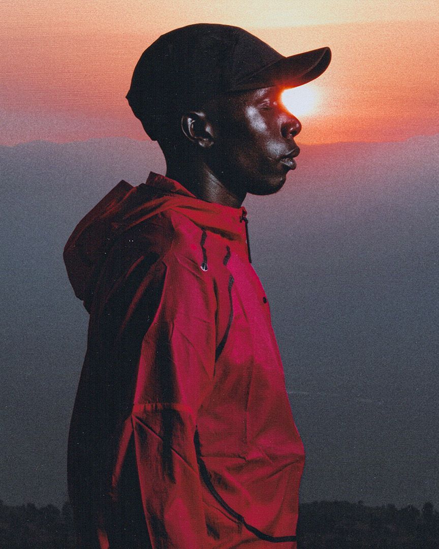 ASICS e ©DISTANCE raccontano la running culture di Iten attraverso una nuova collezione Ispirata ai paesaggi e alla comunità di runner del Kenya