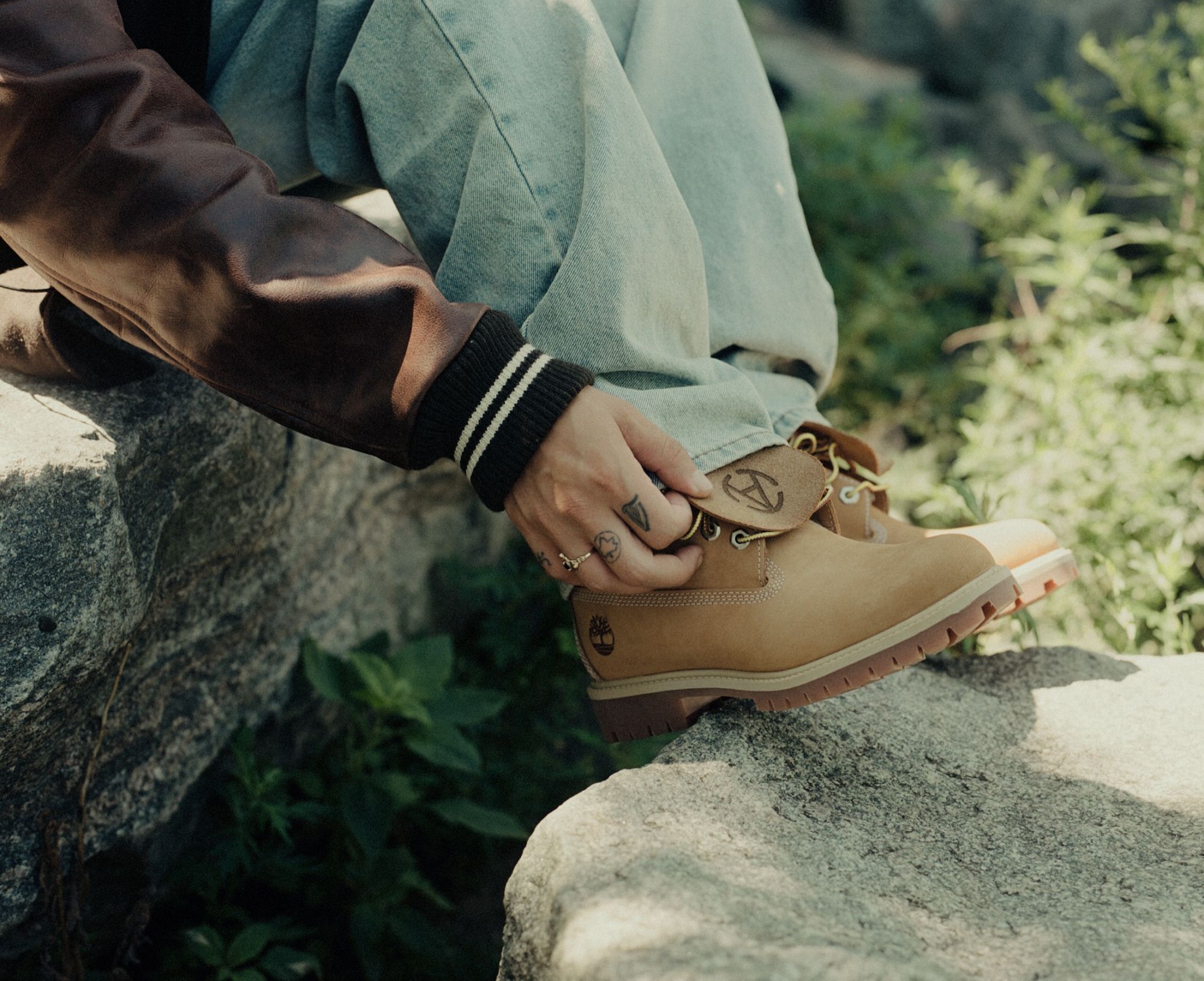Timberland e Slam Jam riscrivono la storia dello stivaletto più famoso del mondo Dai Paninari alla scena hip-hop di New York, una collaborazione che celebra l'eredità culturale degli iconici Timbs