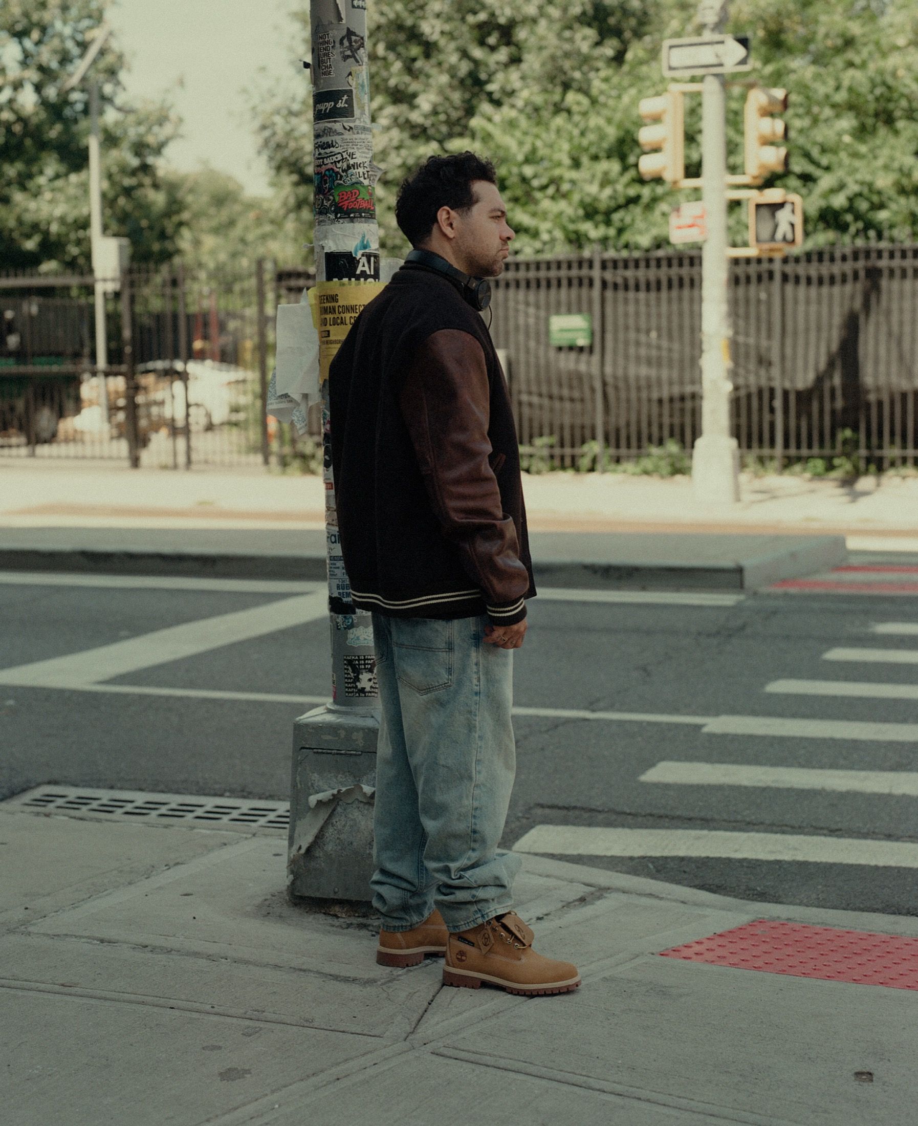 Timberland e Slam Jam riscrivono la storia dello stivaletto più famoso del mondo Dai Paninari alla scena hip-hop di New York, una collaborazione che celebra l'eredità culturale degli iconici Timbs