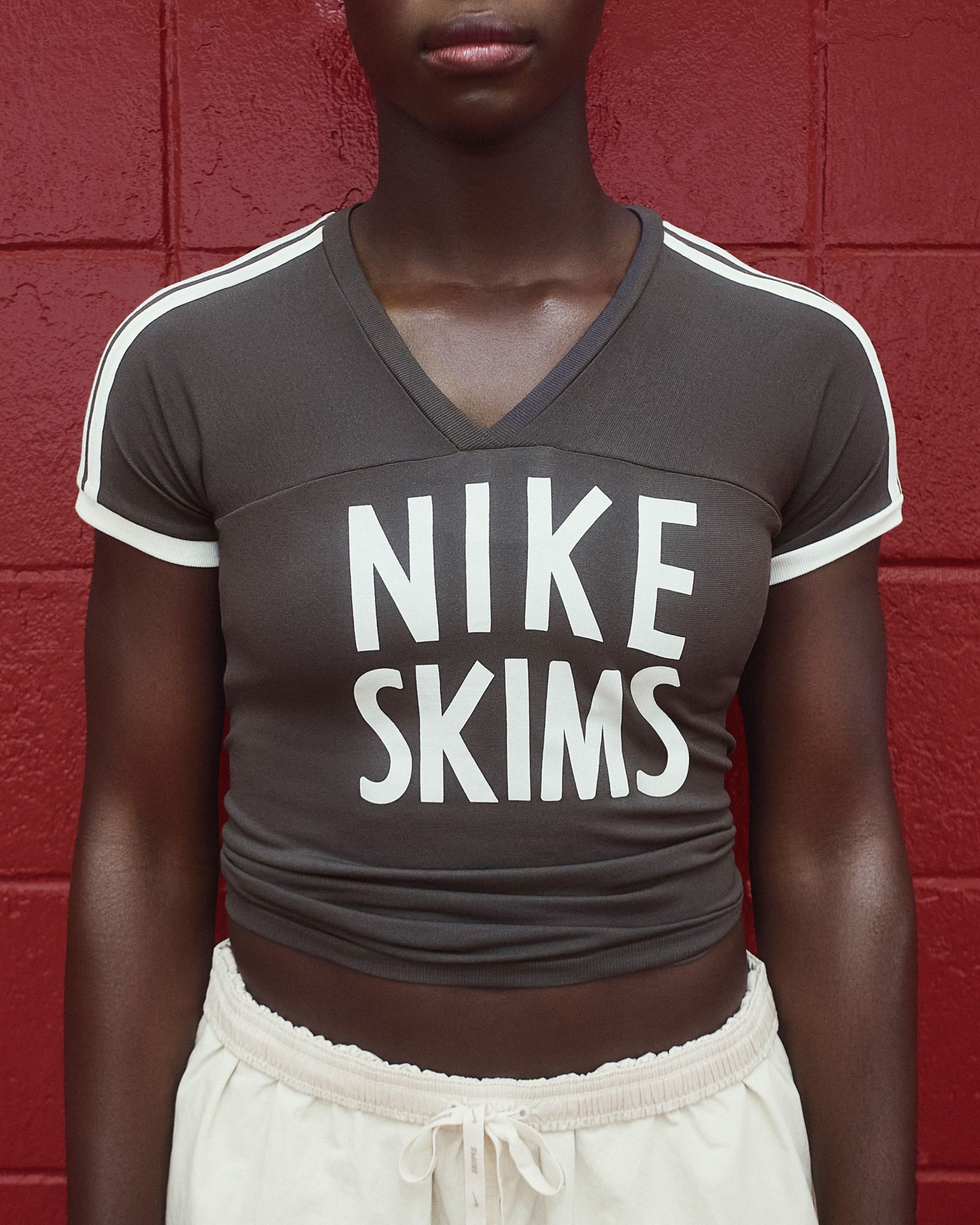 Die Jacken von Nike Skims sind da Pünktlich zum Herbst-Winter