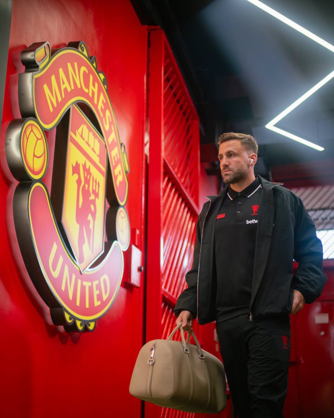 La Premier League cerca i marginal gains anche nella pipì I club utilizzano gli S-Urinal di Kamleon per monitorare l'idratazione dei propri atleti