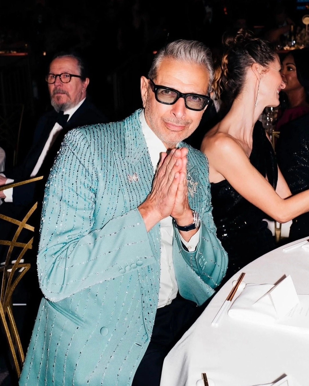 5 lezioni di stile che possiamo imparare da Jeff Goldblum Come fare per comporre un look ispirato a quello dell’iconico attore
