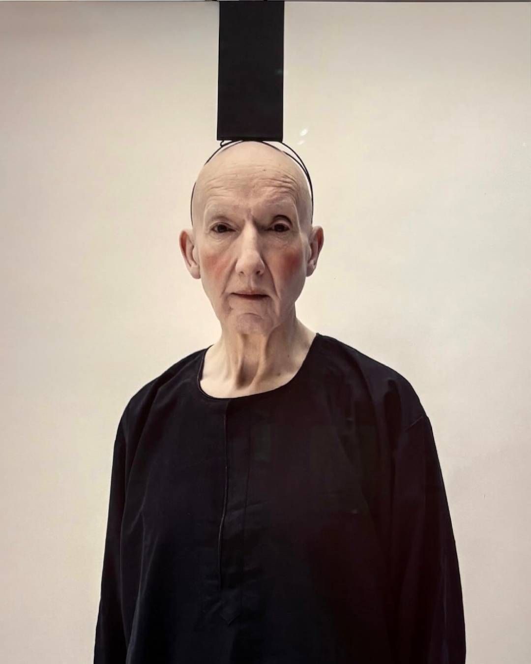 Stephen Jones shares his vision of fashion at SSENSE’s Salon des Refusés From London to Paris, a look back at the journey of an extraordinary milliner who came to shake up fashion’s status quo