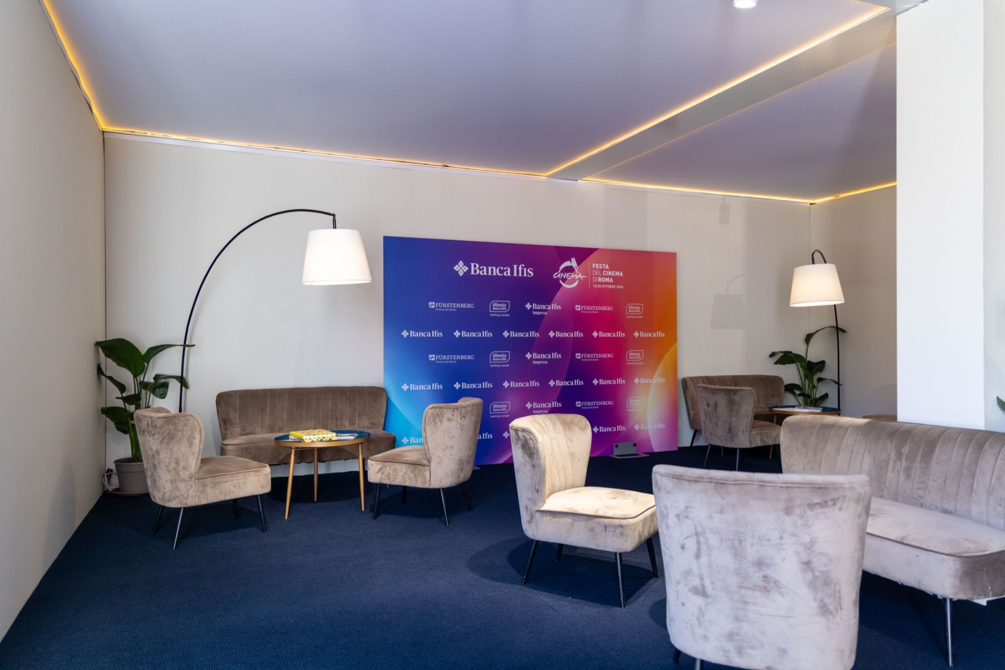 Banca Ifis celebra il cinema e la musica alla Festa del Cinema di Roma Dalla premiazione di Nicola Piovani alla Banca Ifis Lounge, una collaborazione che mette al centro il valore culturale della settima arte