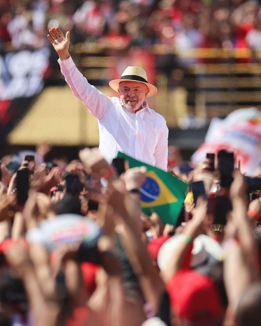 Did young people make the difference in Lula's re-election? The popularity of certain social media trends certainly did not benefit Bolsonaro
