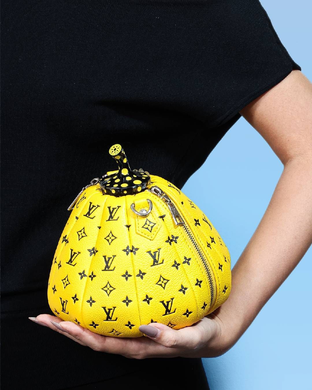 Singapore seizes $2.4 Billion in assets, including Chanel, Hermès, and Louis Vuitton bags Now available at auction