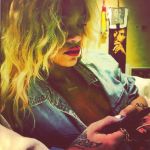 Rihanna's Instagram Account Deleted :(