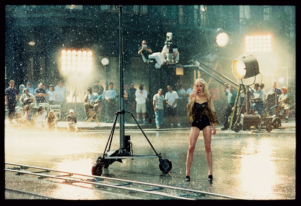 アート・デザイン・音楽 PIRELLI   THE CALENDAR 50 YEARS AND MORE Pirelli - The Calendar. 50 Years And More (Multilingual