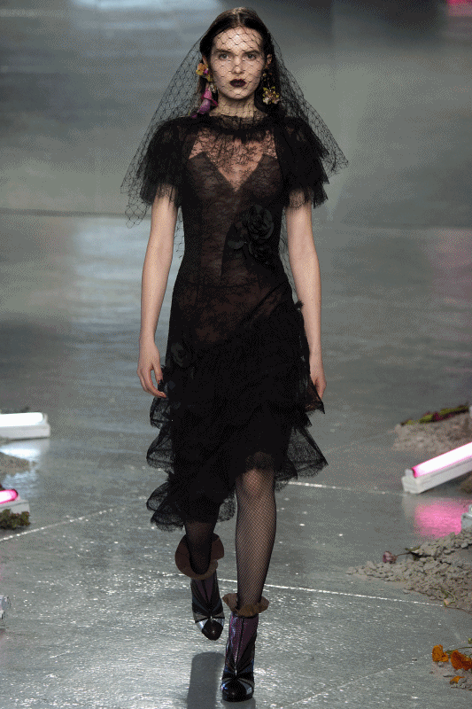 New York Women's Fashion Week in GIF 3 words for each designer