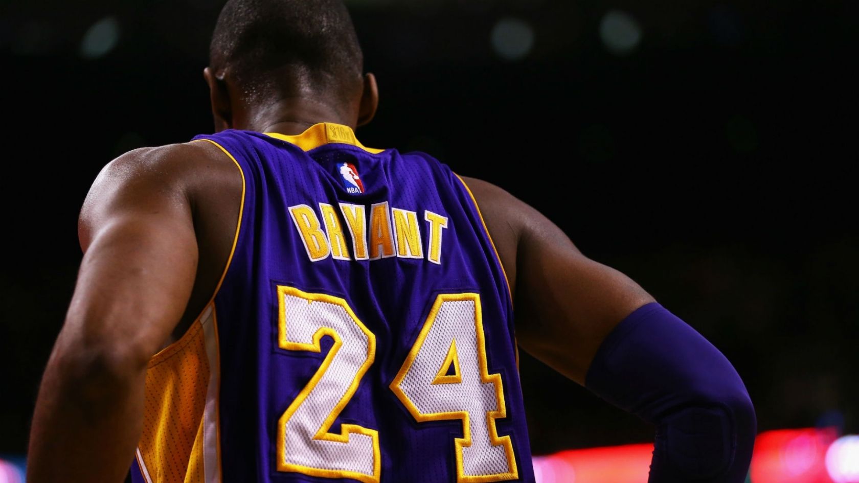 Lakers fans can celebrate 'Kobe Bryant Day' with a new Nike jersey 